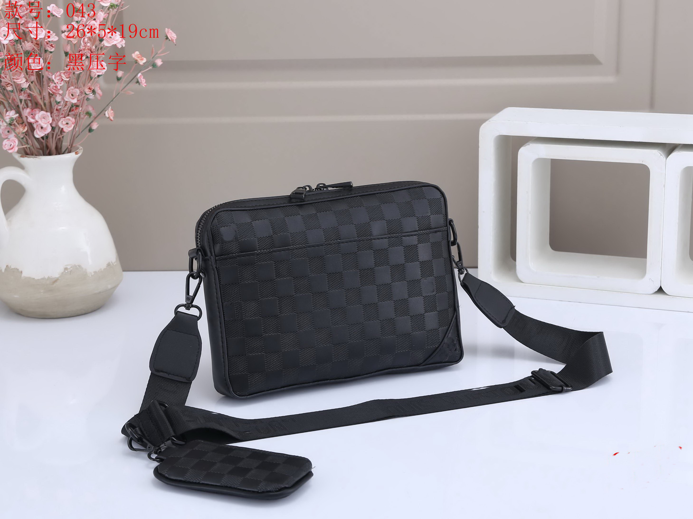 Vintage Plaid bags Men's designer Handbag Leather Briefcase Messenger for Men Document Business luxurys Shoulder Bag Male Laptop Crossbody, With logo
Vintage Plaid bags Men's designer Handbag Leather Briefcase Messenger for Men Document Business luxurys Shoulder Bag Male Laptop Crossbody, With logo