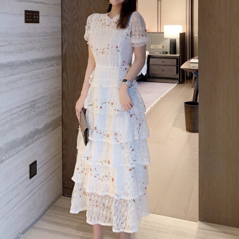 Runway Women Floral Lace Embroidery Party Dress Retro Elegant Fashion O-Neck Short Sleeve Sweet High Waist Long 210519