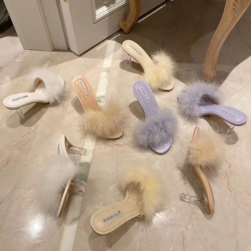 Elegant Fur Women Slides Slippers Open Toe Clear Thin High Heels Pumps Purple Sandals Dress Shoes Fashion Summer Slides Mules 210513, Beige
Elegant Fur Women Slides Slippers Open Toe Clear Thin High Heels Pumps Purple Sandals Dress Shoes Fashion Summer Slides Mules 210513, Beige