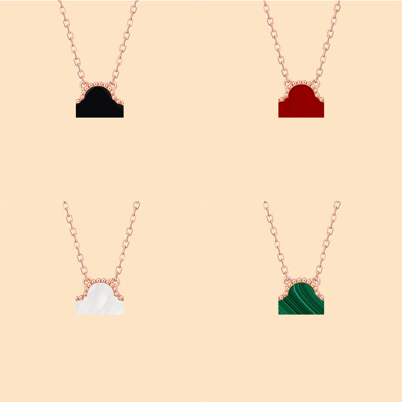Four-leaf clover womens designer pendant necklace Classic 18-karat Gold Lucky four leaf clovers necklaces stylish personality gift for loves
Four-leaf clover womens designer pendant necklace Classic 18-karat Gold Lucky four leaf clovers necklaces stylish personality gift for loves