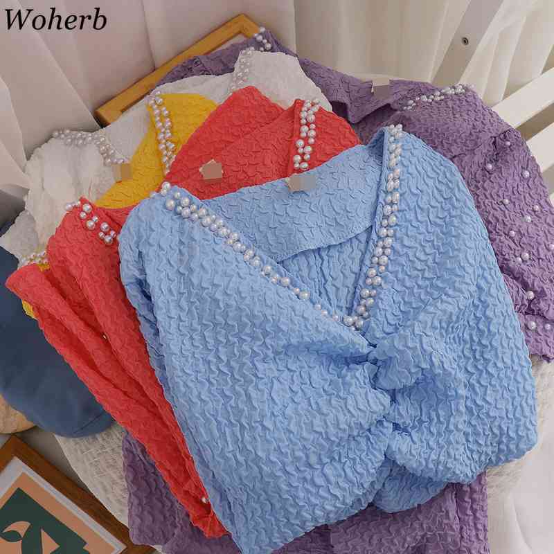 V Neck Pearl Beading Blusas Fashion Women Blouses Solid Pleated Short Sleeve Shirt Korean Ins Lady Office Shirts 210519