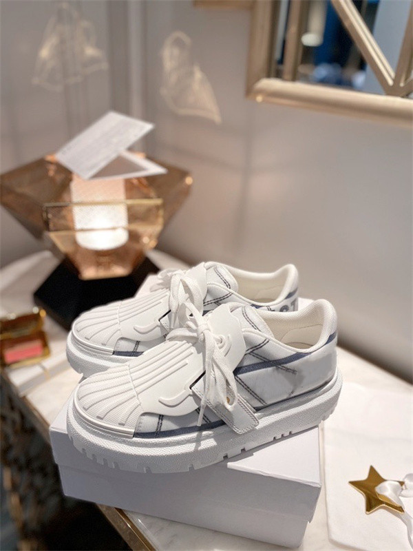 2021 Sell Well High Quality Women shoes Espadrilles Sneakers printing Walk Sneaker Embroidery canvas Platform Shoe Girls size35-40, Choose the color
2021 Sell Well High Quality Women shoes Espadrilles Sneakers printing Walk Sneaker Embroidery canvas Platform Shoe Girls size35-40, Choose the color