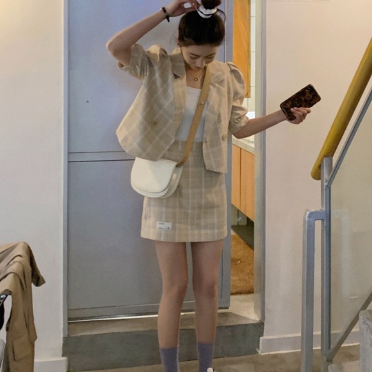 Korea Summer Elegant Two Piece Set Women Fashion Plaid Puff Sleeve Chic Top + High Waist Bodycon Mini Skirts Suit 210519