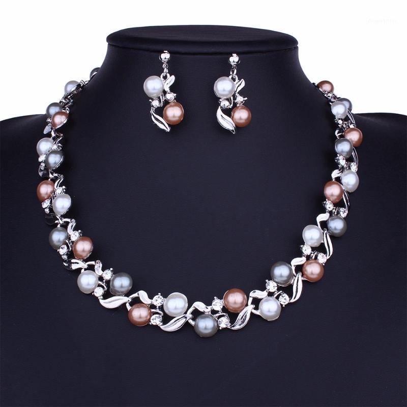 Chains Europe And American Selling Imitation Pearl Necklace Earrings Fair Lady Temperament Joker Jewelry Set
Chains Europe And American Selling Imitation Pearl Necklace Earrings Fair Lady Temperament Joker Jewelry Set