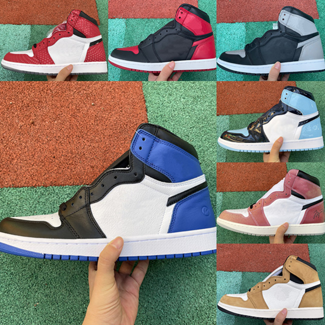 New 1s High Og UNC Shadow Mens Basketball Shoes Trophy Room Sports Sneakers With Box Top Quality size 7-13
New 1s High Og UNC Shadow Mens Basketball Shoes Trophy Room Sports Sneakers With Box Top Quality size 7-13