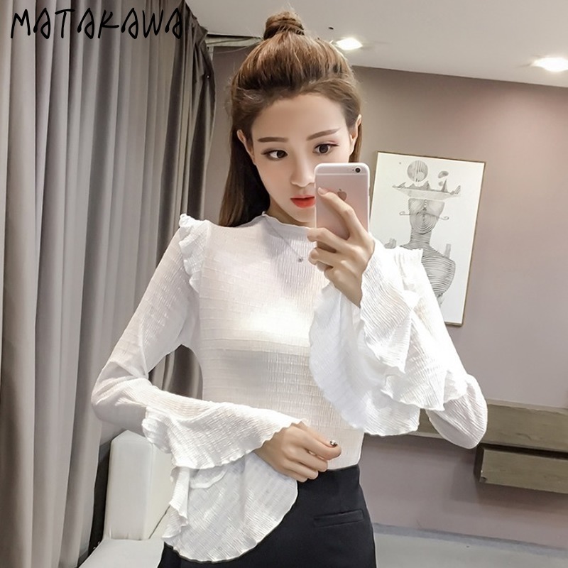 MATAKAWA Korean Pleated Flared Sleeve Blusa Mujer Fashion Chiffon Shirt Female Ruffled All-match Bottoming Shirt Top 210513