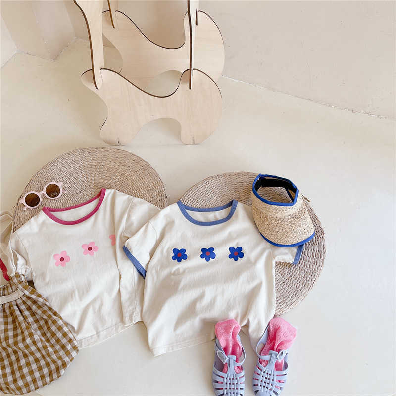 Girls floral printing short sleeve Tees Summer Korean style baby girl cotton solid color Loose Casual T shirts 210615, Blue
Girls floral printing short sleeve Tees Summer Korean style baby girl cotton solid color Loose Casual T shirts 210615, Blue