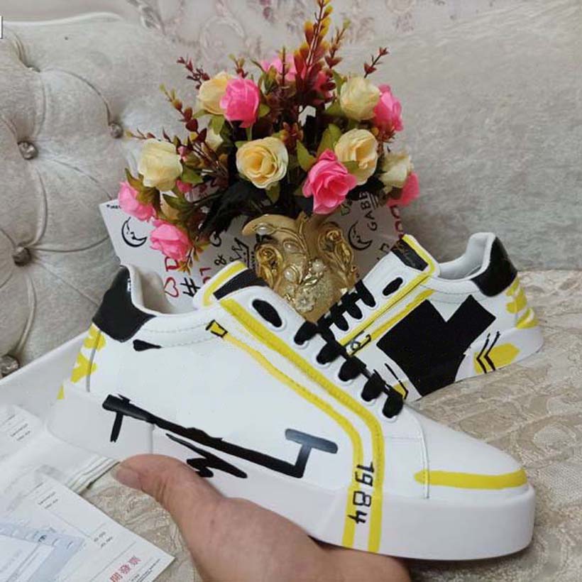 Top Quality Men Women Designer Shoes leather lace-up sneaker fashion classic lady Running Trainers woman shoe Flat Printed sneakers Large size 35-45 With box, #6
Top Quality Men Women Designer Shoes leather lace-up sneaker fashion classic lady Running Trainers woman shoe Flat Printed sneakers Large size 35-45 With box, #6