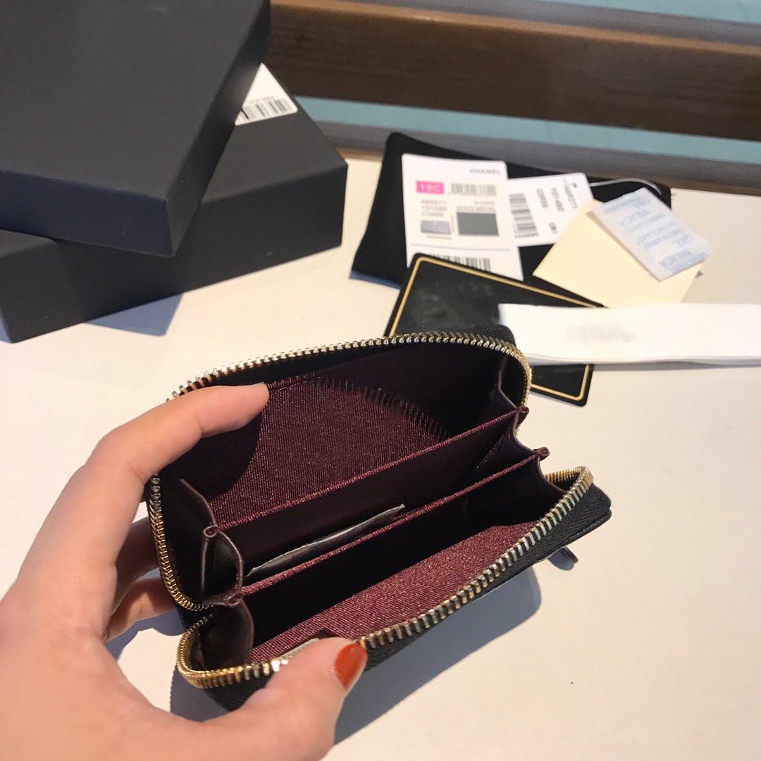 Ladies classic rhombus short wallet caviar long wallet, fashion, casual, coin purse 23, Lambskin gold
Ladies classic rhombus short wallet caviar long wallet, fashion, casual, coin purse 23, Lambskin gold