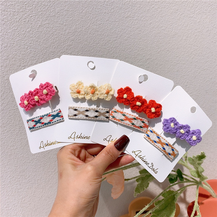 2 Pcs New Korean Sweet Girl Baby Cute Woolen Flower Hairpin Fashion Children's Fabric Plaid Square BB Clip Kids Hair Accessories, Multi-color
2 Pcs New Korean Sweet Girl Baby Cute Woolen Flower Hairpin Fashion Children's Fabric Plaid Square BB Clip Kids Hair Accessories, Multi-color