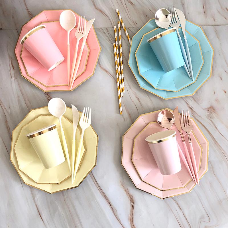 40pcs/lot Disposable Tableware Set Gold Party Solid Color Paper Cups Plates Birthday Baby Shower Supplies Carnival Wedding Decor Dinnerware
40pcs/lot Disposable Tableware Set Gold Party Solid Color Paper Cups Plates Birthday Baby Shower Supplies Carnival Wedding Decor Dinnerware