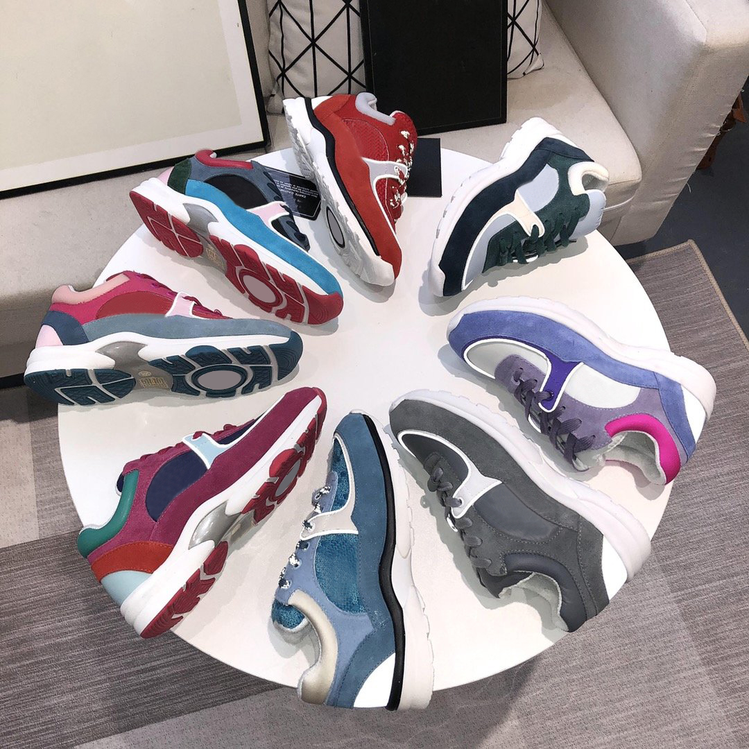 2021 designer sneakers men women reflective casual shoes party velvet calfskin mixed fiber top quality with box size 35-46, 13
2021 designer sneakers men women reflective casual shoes party velvet calfskin mixed fiber top quality with box size 35-46, 13