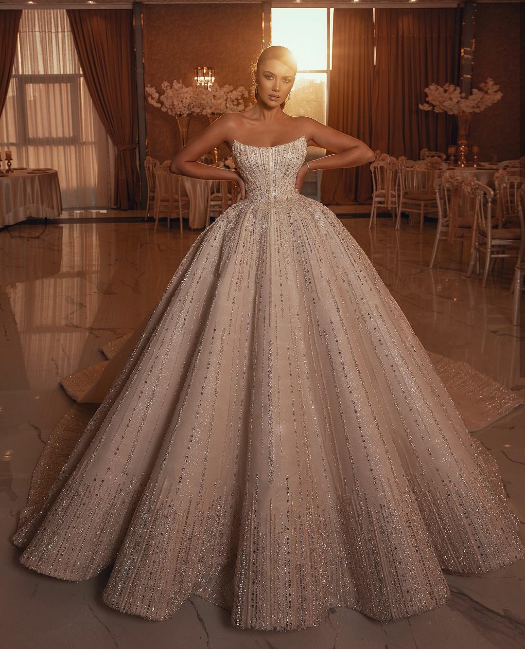 Luxury Sequined Strapless Wedding Dress 2021 Stunning Bridal Gowns Saudi Arabic Plus Size vestido de novia