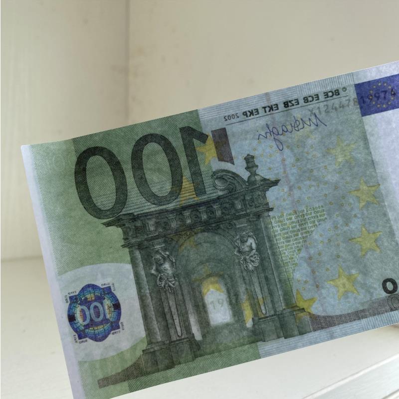 2021 Bar Hot Counterfeit Toy Atmosphere Banknotes Prop Stage 100 Euro Gun Money Sell Birthday Party-116 Tpfvv
2021 Bar Hot Counterfeit Toy Atmosphere Banknotes Prop Stage 100 Euro Gun Money Sell Birthday Party-116 Tpfvv