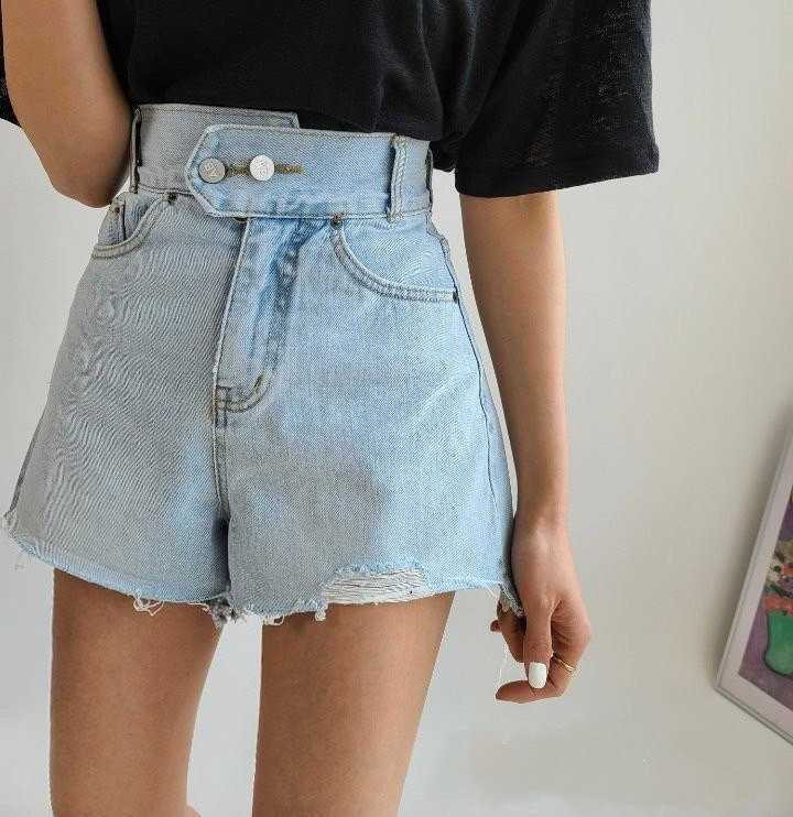 Ladies Summer High Waist Two Buttons Washed Raw Edge Denim Shorts Women booty shorts women high waist 210714