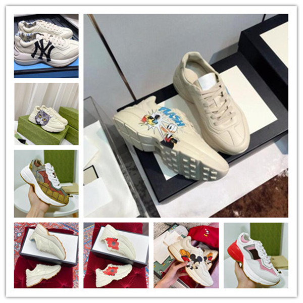 wholesale 2021 Designer shoes leather Rhyton Sneakers fashion Beige Men Trainers Vintage Luxurys Chaussures Ladies Shoe Designers Sneakes size 35-46
wholesale 2021 Designer shoes leather Rhyton Sneakers fashion Beige Men Trainers Vintage Luxurys Chaussures Ladies Shoe Designers Sneakes size 35-46