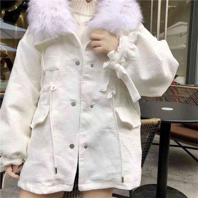 Women Winter faux fur Warm Corduroy Coat Vintage Loose Female Thickened Lamb Parkas Lady Street Pockets Jacket Outwears 210519, White
Women Winter faux fur Warm Corduroy Coat Vintage Loose Female Thickened Lamb Parkas Lady Street Pockets Jacket Outwears 210519, White