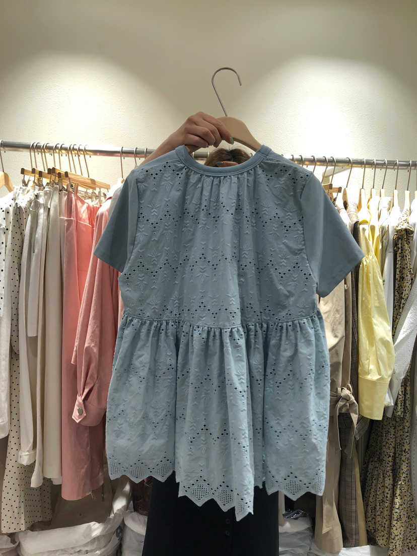 Summer Back Hollow Out Lace Patchwork Short-sleeved O Neck T-shirt Women's Top 210615
