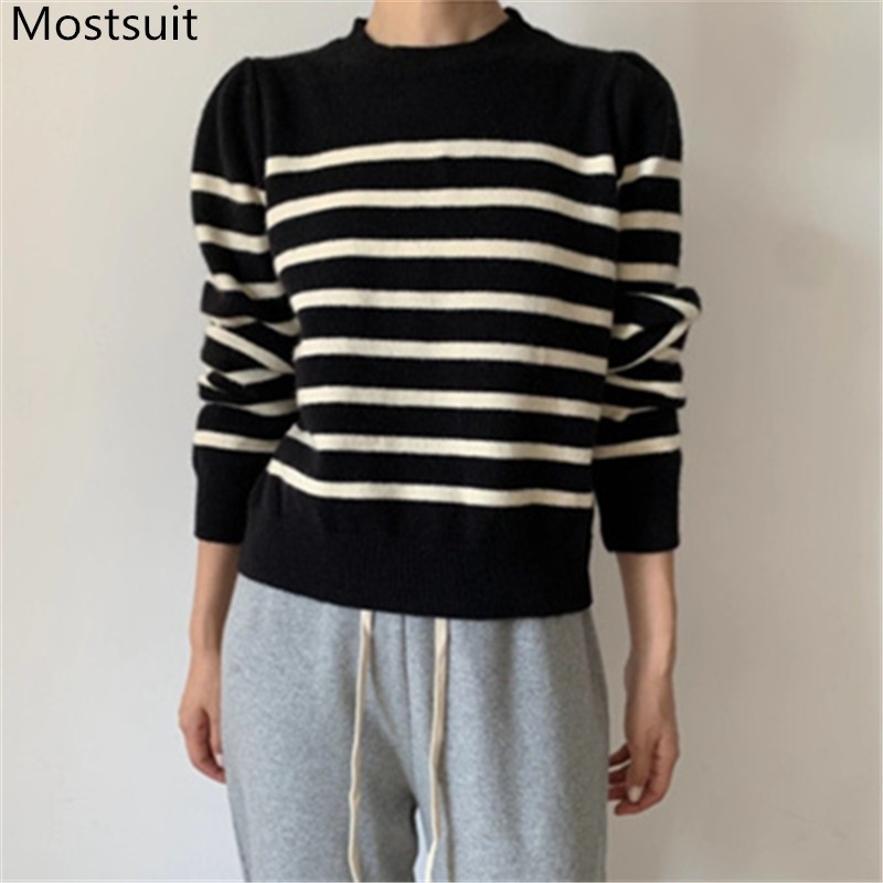 Korean Striped Knitted Women Sweaters Autumn Puff Sleeve O-neck Tops Pullovers Simple Fashion Casual Ladies Jumpers Femme 210518, Black
Korean Striped Knitted Women Sweaters Autumn Puff Sleeve O-neck Tops Pullovers Simple Fashion Casual Ladies Jumpers Femme 210518, Black