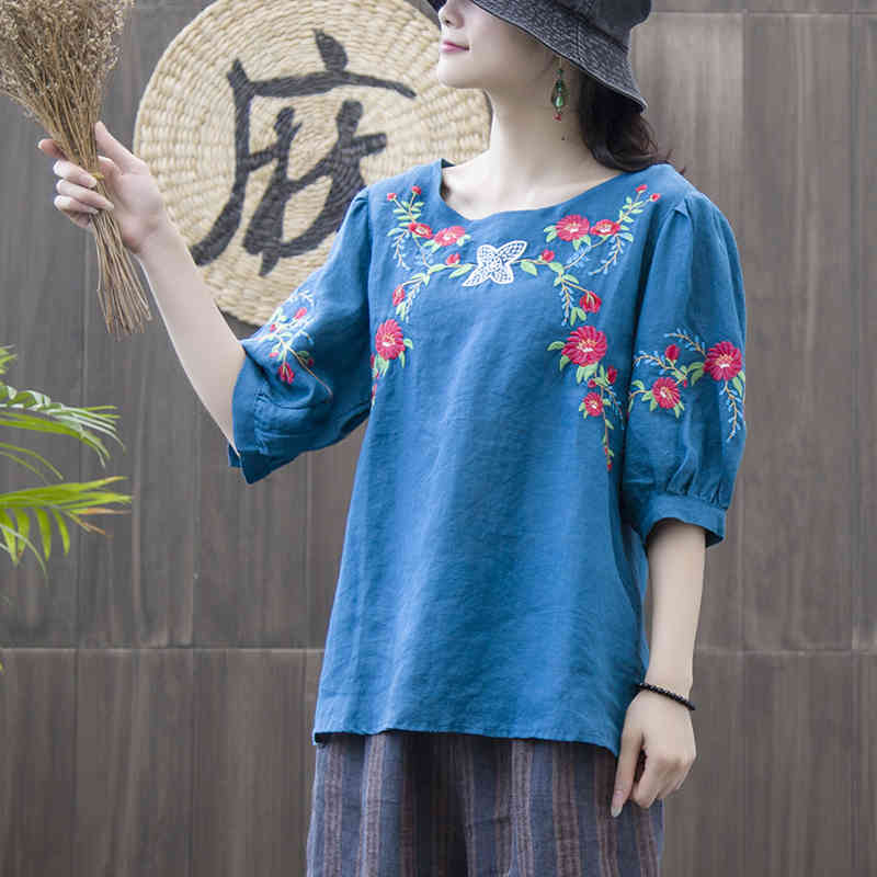 Summer Style Women Tshirt Plus Size Lantern Sleeve Loose O-neck Tops Floral Embroidery Vintage Femme linen Tee Shirt MMX01 210512