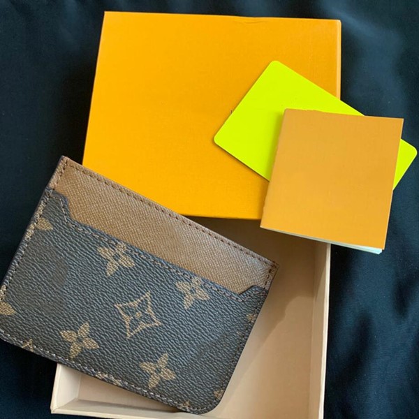 designer handbags purses Leather Tote wallet High Quality Men short Wallets for women Men Coin purse Clutch Bags
designer handbags purses Leather Tote wallet High Quality Men short Wallets for women Men Coin purse Clutch Bags