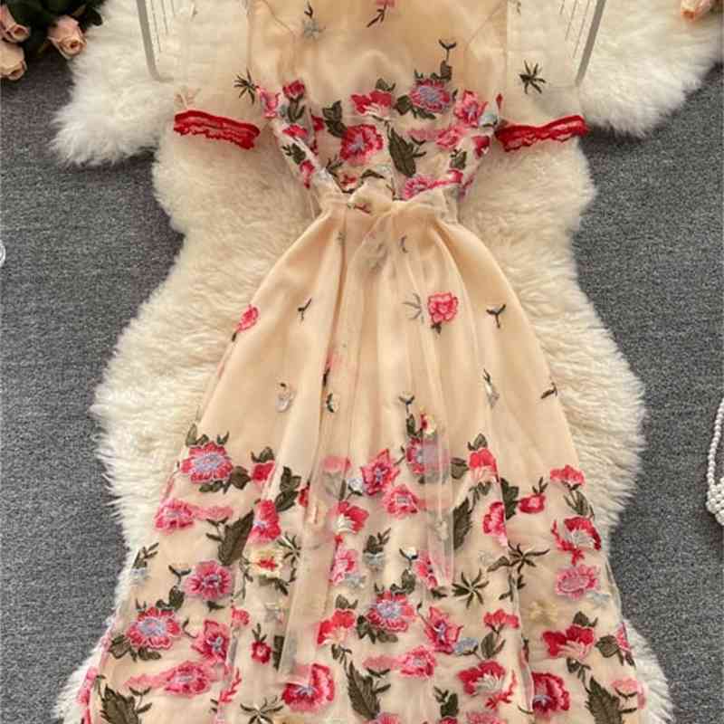 Comelsexy Fashion Summer Dress Women's Mesh Embroidery Flowers Vintage Elegant Temperament Dresses Vestidos 210515