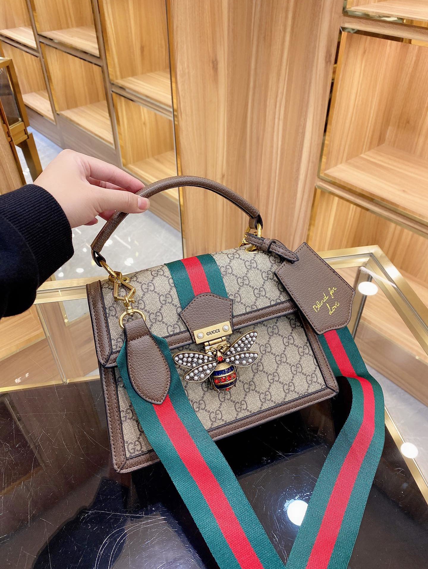 Classic Brand Logo Shoulder Bags Handbags Tote Purse High Quality Leather Women Handbag Crossbody Bag - L3147, Red;black
Classic Brand Logo Shoulder Bags Handbags Tote Purse High Quality Leather Women Handbag Crossbody Bag - L3147, Red;black