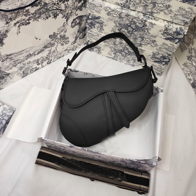 Handbag Matte Saddle Bags Women Luxurys Designers 2021 Fashion Letter Shoulder High Quality Genuine Leather Messenger Bag Designer Crossbody Gift Box
Handbag Matte Saddle Bags Women Luxurys Designers 2021 Fashion Letter Shoulder High Quality Genuine Leather Messenger Bag Designer Crossbody Gift Box