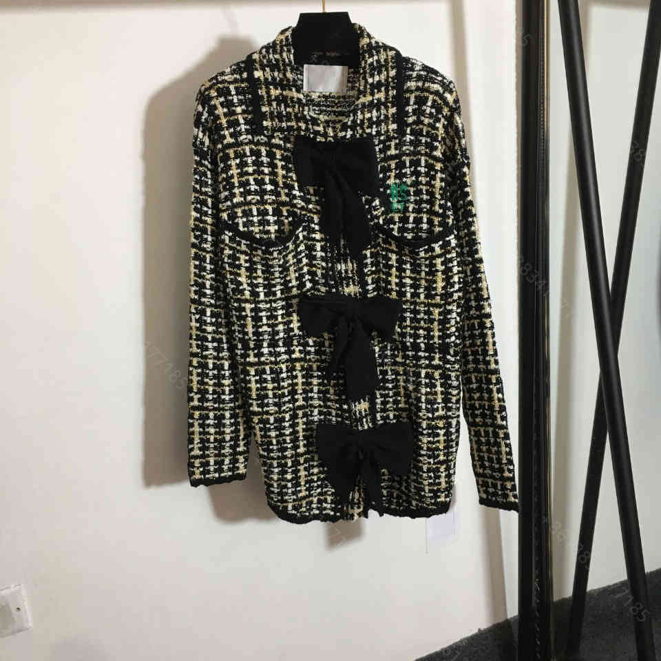 Brand cc thick flower coat sweater women Top quality cchan fashion designer clothes girl knit cardigan jacket hoodie lapel long sleeve bow knitted hoodies coats logo, Supplementary price difference
Brand cc thick flower coat sweater women Top quality cchan fashion designer clothes girl knit cardigan jacket hoodie lapel long sleeve bow knitted hoodies coats logo, Supplementary price difference