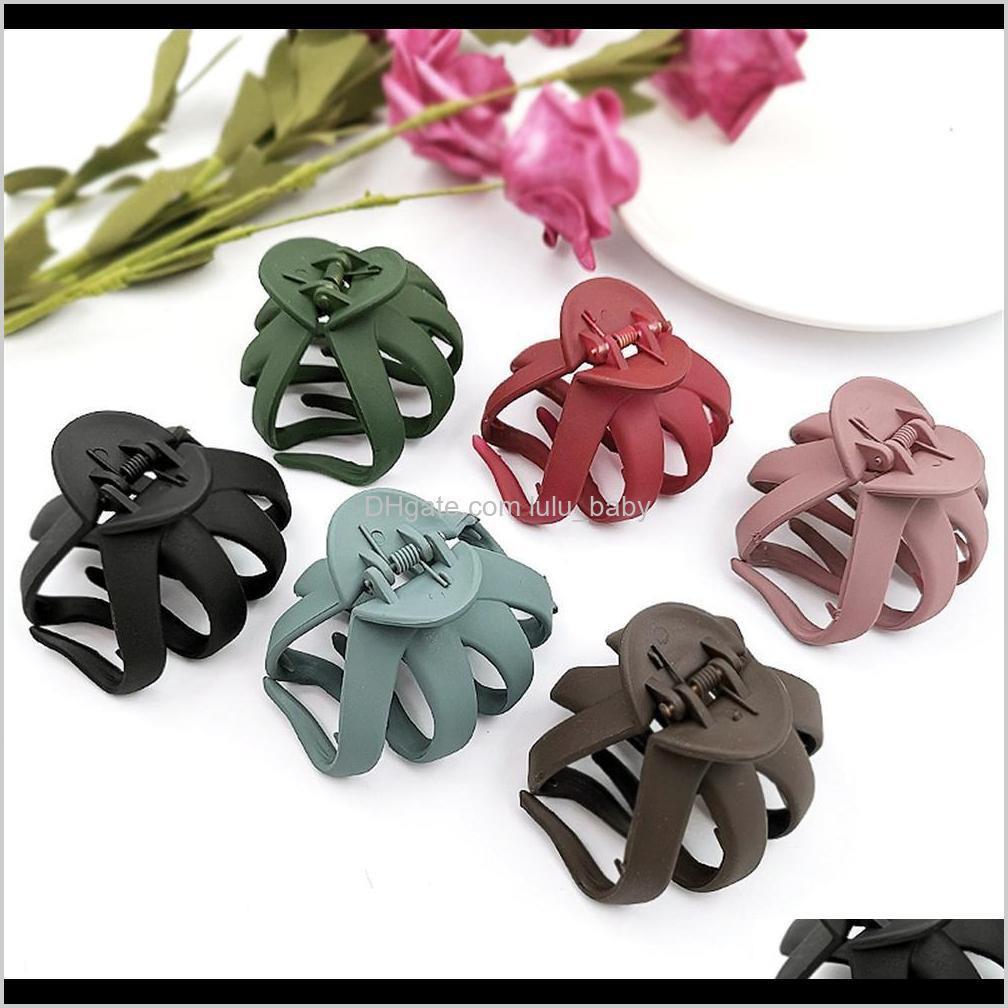 Arrival Korea Style Simple Matte Large Size Claws Adults Women Crabs Clamps Daily Styling Accessories Djskn Barrettes Uwhso, Golden;silver
Arrival Korea Style Simple Matte Large Size Claws Adults Women Crabs Clamps Daily Styling Accessories Djskn Barrettes Uwhso, Golden;silver