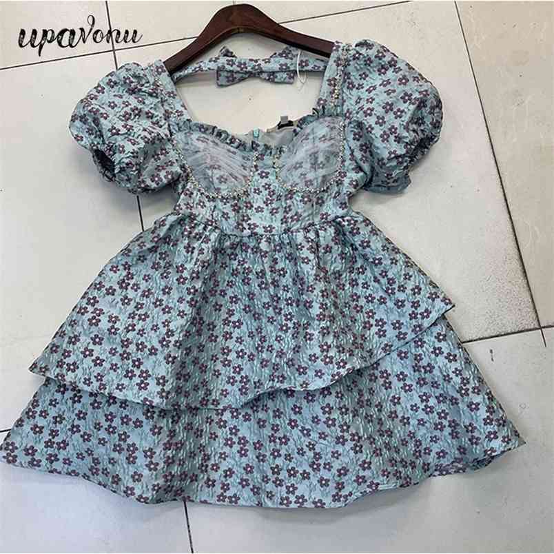 Free Diamond Printed Dress Women Lace-up Butterfly Lantern Sleeve Halter Ruffled Puffy Party Vestidos 210524