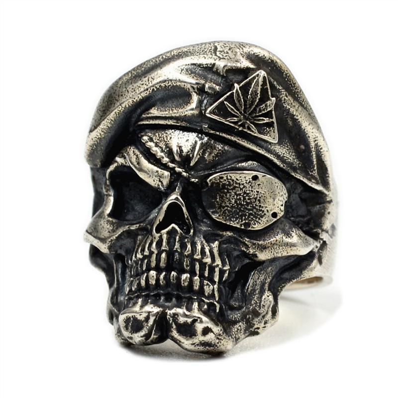 Cluster Rings Classic Personality One-Eyed Skull Pirate For Men Gothic Punk Style Hip-Hop Rock Jewelry Holiday Gift, Golden;silver
Cluster Rings Classic Personality One-Eyed Skull Pirate For Men Gothic Punk Style Hip-Hop Rock Jewelry Holiday Gift, Golden;silver