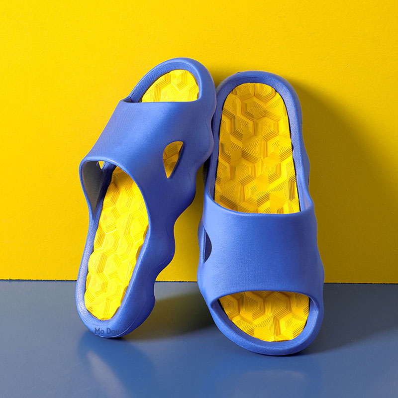 New Summer Slippers Mixed Color Fashion Elastic Thick Sole EVA Shoes Women Men Couples Indoor Outdoor Wading Slides Flat, Blue
New Summer Slippers Mixed Color Fashion Elastic Thick Sole EVA Shoes Women Men Couples Indoor Outdoor Wading Slides Flat, Blue