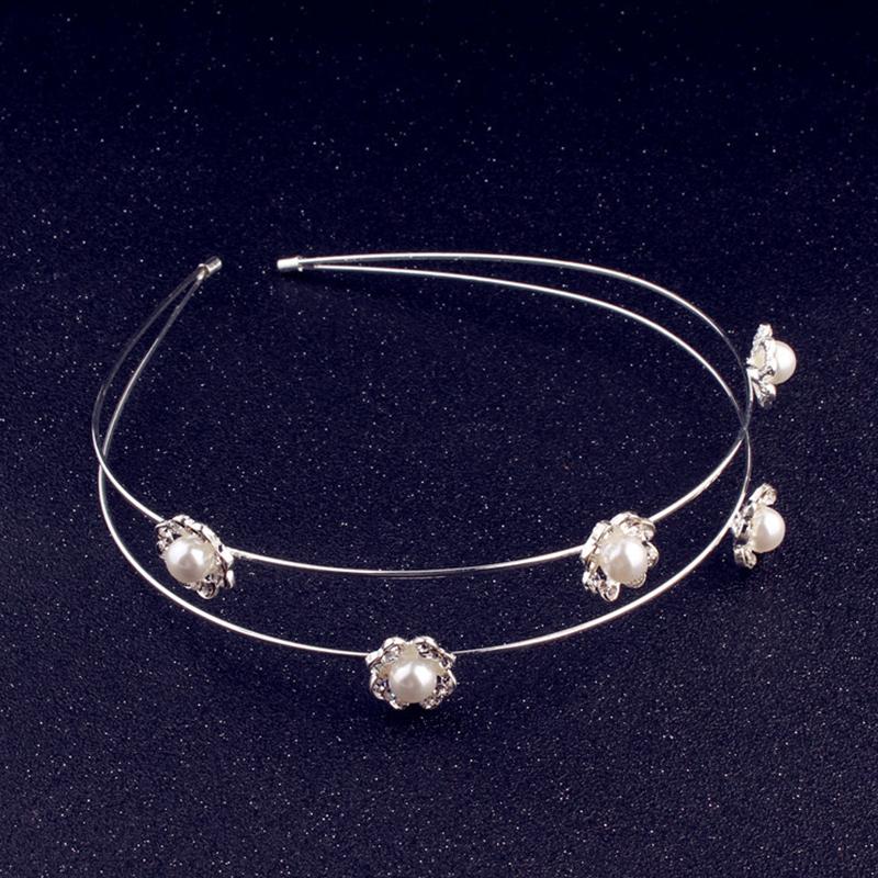 Hair Clips & Barrettes 1PC Fashion Crystal Rhinestone Pearl Headbands Wedding Bridal Headwear Women Girls Tiara Flower Bands Jewelry, Golden;silver
Hair Clips & Barrettes 1PC Fashion Crystal Rhinestone Pearl Headbands Wedding Bridal Headwear Women Girls Tiara Flower Bands Jewelry, Golden;silver