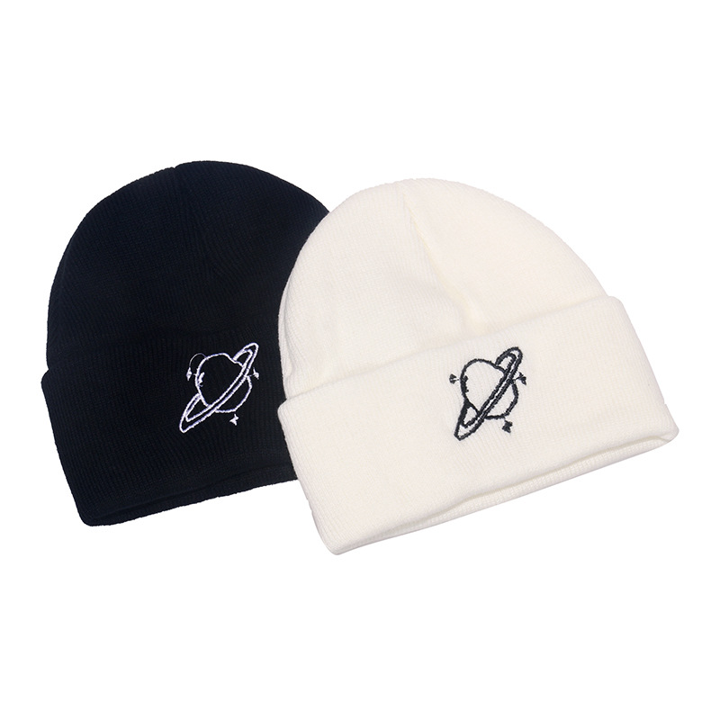 Cross-Border Amazon New Black and White Space Space Satellite Embroidery Woolen Cap Thermal Head Cover Knitted Hat Autumn and Winter No. 1, Red
Cross-Border Amazon New Black and White Space Space Satellite Embroidery Woolen Cap Thermal Head Cover Knitted Hat Autumn and Winter No. 1, Red