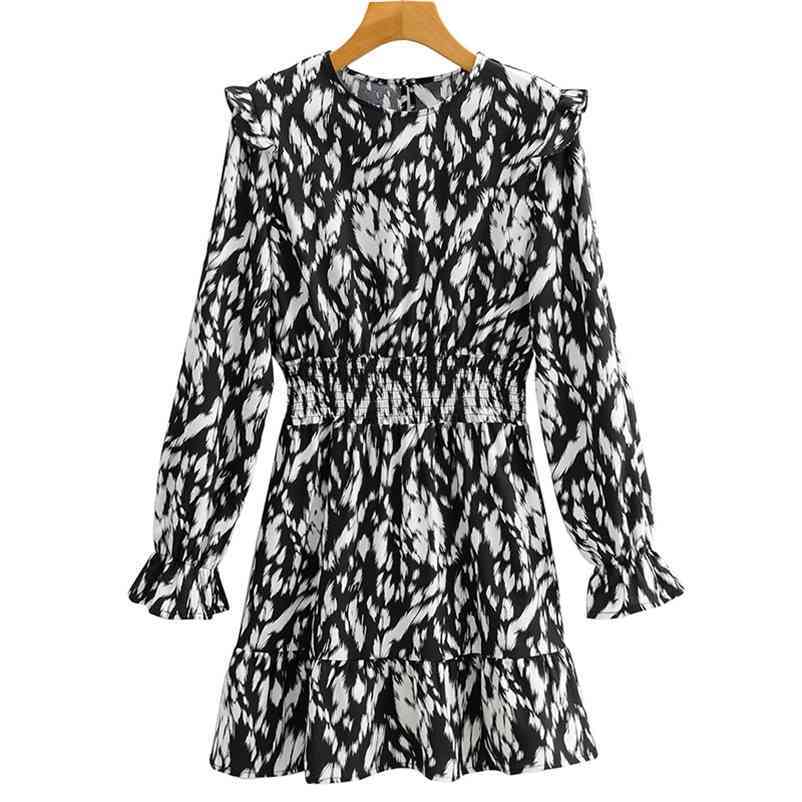 Summer Women Mini Dress Ladies' O-neck Long Sleeve Striped Dresses Female Streetwear 210524, Black
Summer Women Mini Dress Ladies' O-neck Long Sleeve Striped Dresses Female Streetwear 210524, Black