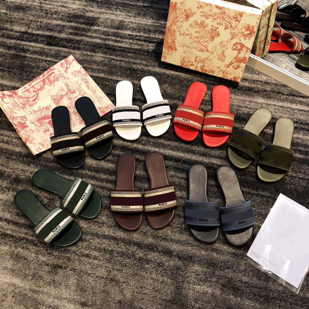 Luxury Brand Sandals Designer Slippers Slides Floral Brocade Genuine Leather Flip Flops Women Shoes Sandal, #34
Luxury Brand Sandals Designer Slippers Slides Floral Brocade Genuine Leather Flip Flops Women Shoes Sandal, #34