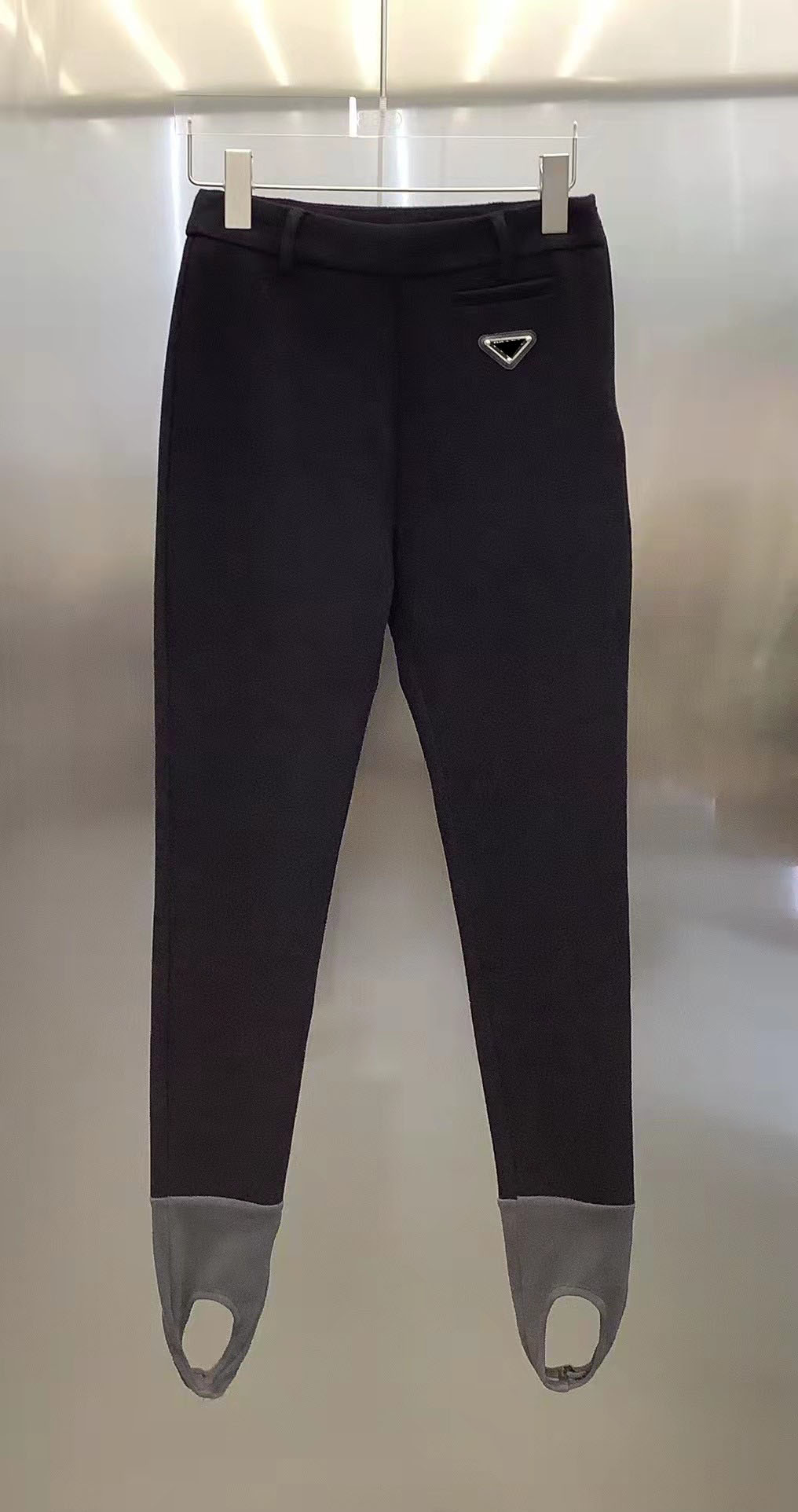Women Leggings Pants Knits Fashion Style For Lady Slim Pant Trouse Outwears High Waist Sport Yoga Capris With Letters Printed Bottoms Size -L, Black2
Women Leggings Pants Knits Fashion Style For Lady Slim Pant Trouse Outwears High Waist Sport Yoga Capris With Letters Printed Bottoms Size -L, Black2