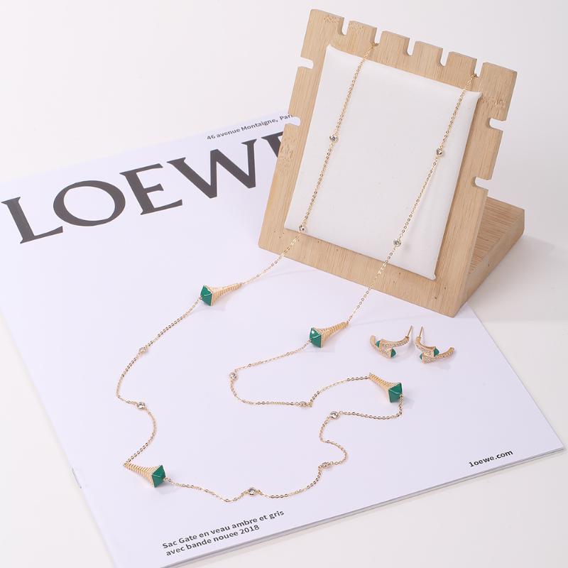 Earrings & Necklace 2021 Romatic Women's Fashion 2 Pcs Set Caolorful Stone Lone Chain Gold Earring Jewelry, Silver
Earrings & Necklace 2021 Romatic Women's Fashion 2 Pcs Set Caolorful Stone Lone Chain Gold Earring Jewelry, Silver