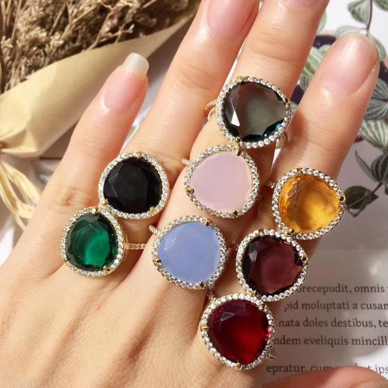 Wedding Rings 2021 Design Multicolor Candy Crystal Triangle Ring Micro Cubic Zirconia Stones 3 Gold Color Women Fashion Jewelry
Wedding Rings 2021 Design Multicolor Candy Crystal Triangle Ring Micro Cubic Zirconia Stones 3 Gold Color Women Fashion Jewelry