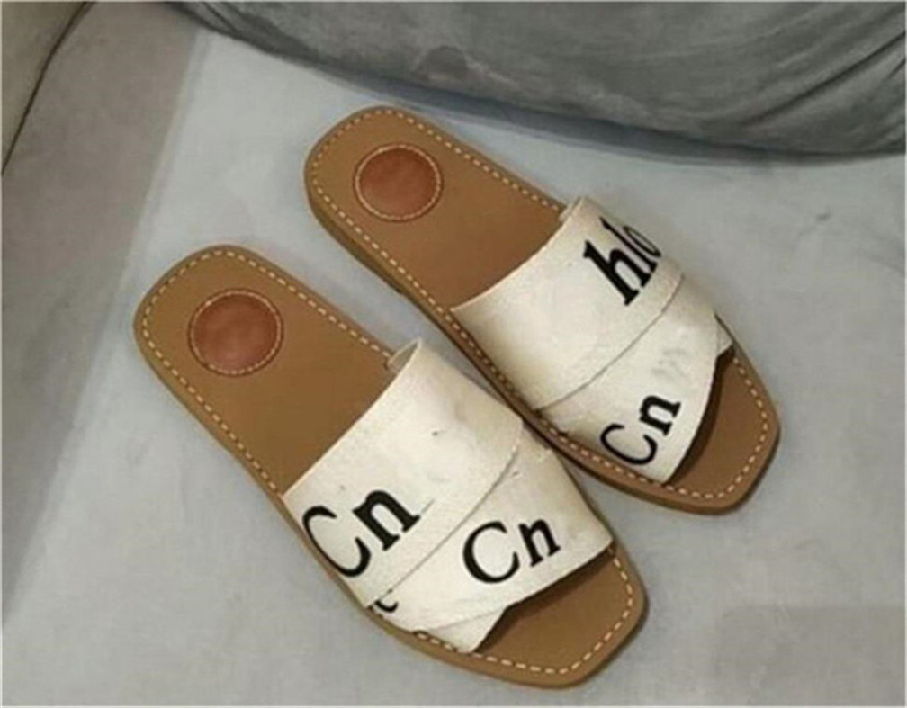 2022 we Newest Branded Women Woody Mules Fflat Slipper Deisgner Lady Lettering Fabric Outdoor Leather Sole Slide Sandal 35-42, Slippers
2022 we Newest Branded Women Woody Mules Fflat Slipper Deisgner Lady Lettering Fabric Outdoor Leather Sole Slide Sandal 35-42, Slippers