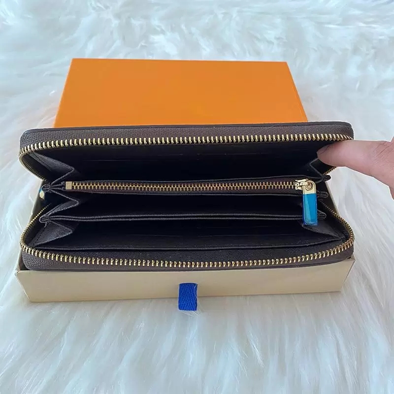 2023 Single zipper wallet Leather stylish money cards coins women men purse Handbags card holder long business short wallet louiseity Viutonity GB0514C, Packaging bag
2023 Single zipper wallet Leather stylish money cards coins women men purse Handbags card holder long business short wallet louiseity Viutonity GB0514C, Packaging bag