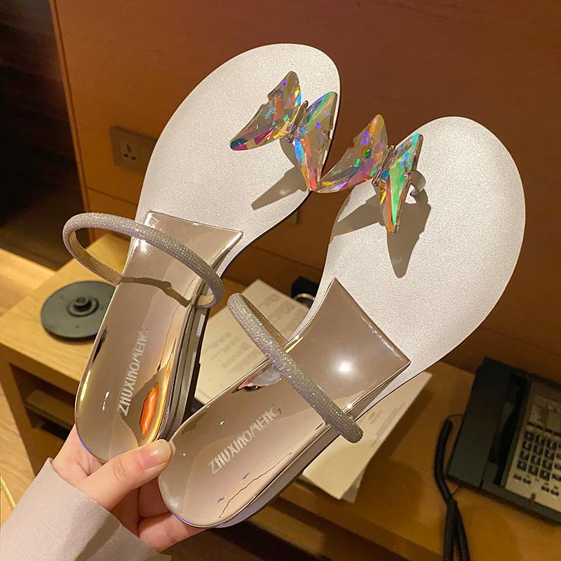 Diamond Butterfly Toe Slippers Female 2021 Summer Wear A Word With Wind Pigeon Egg Sandals, Beige
Diamond Butterfly Toe Slippers Female 2021 Summer Wear A Word With Wind Pigeon Egg Sandals, Beige