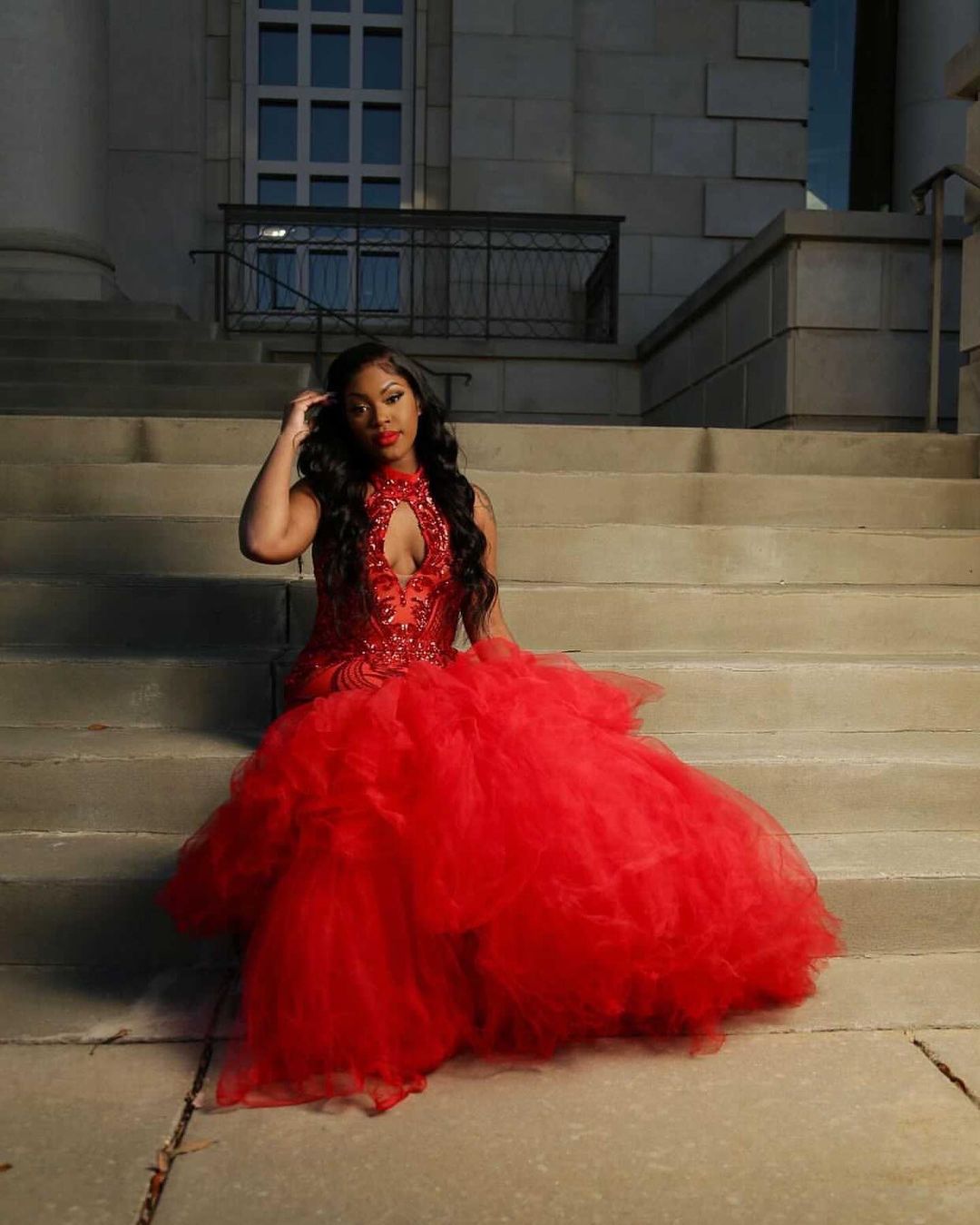 2021 Sexy Ruffles Red Evening Dresses Halter Neck Appliqued Sequin Mermaid Prom Dress Special Ocn Plus Size Party Gowns
