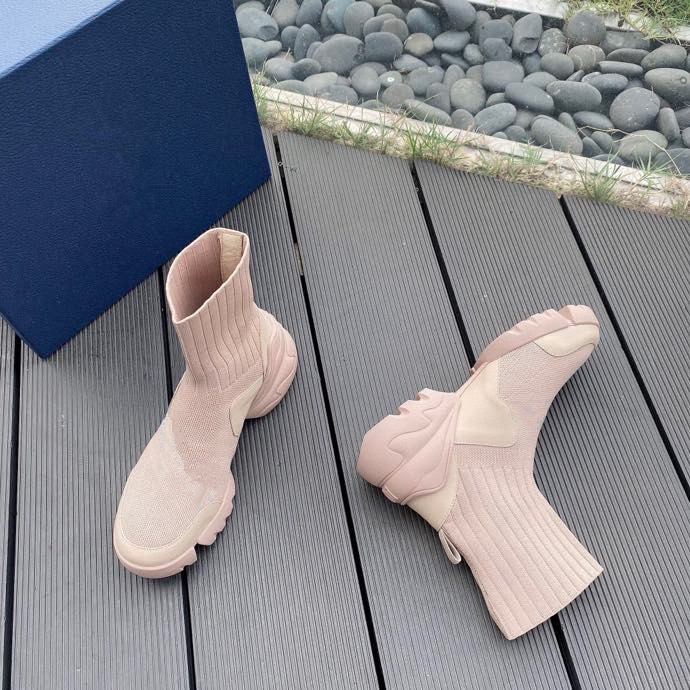 2021 autumn and winter new down boots fashion temperament warm women's shoes temperament all kinds of comfortable, 03
2021 autumn and winter new down boots fashion temperament warm women's shoes temperament all kinds of comfortable, 03
