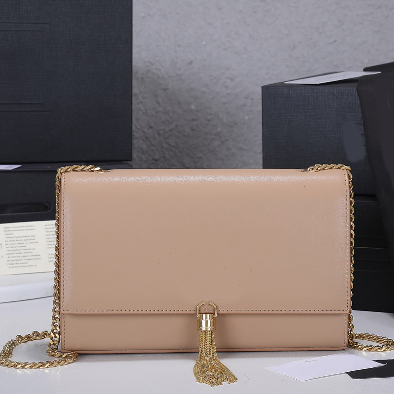 Classic Chain Bag Women Handbag Purse Fashion Letter Tassel Crossbody Bags Genuine Leather Golden Hardware Flap Messenger High Quality
Classic Chain Bag Women Handbag Purse Fashion Letter Tassel Crossbody Bags Genuine Leather Golden Hardware Flap Messenger High Quality