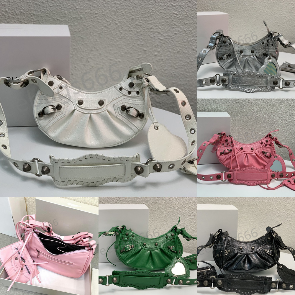Evening Bags Arrival Women's Le Cagole Small Shoulder Bag Design Pleated Saddle Cross Body Messenger With Coin Purse Handbag
Evening Bags Arrival Women's Le Cagole Small Shoulder Bag Design Pleated Saddle Cross Body Messenger With Coin Purse Handbag