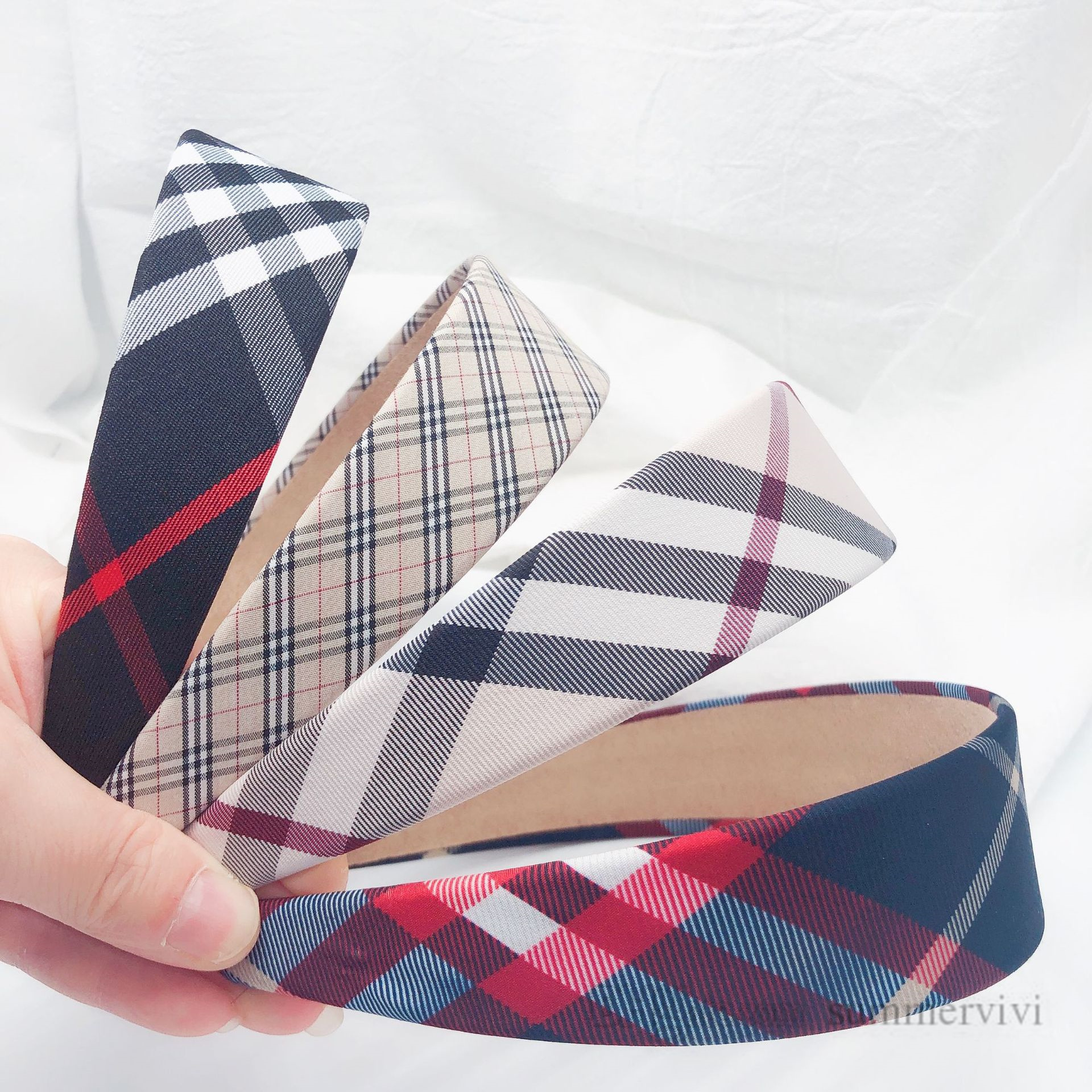 Classic children plaid hair sticks girls 4cm wide cloth princess hairbands designer women lattice accessoires Q2329, Mixed color
Classic children plaid hair sticks girls 4cm wide cloth princess hairbands designer women lattice accessoires Q2329, Mixed color