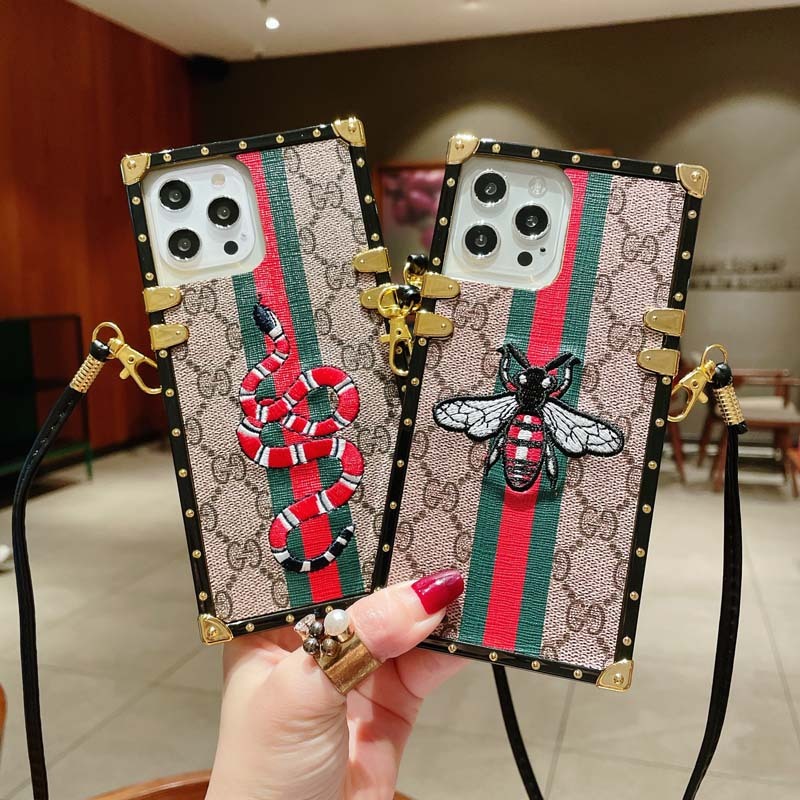fashion luxury phone cases for iPhone 13 pro max 12 11 11Pro 11ProMax X XR XS XSMAX designer shell samsung S20 U NOTE 10 20U 456534
fashion luxury phone cases for iPhone 13 pro max 12 11 11Pro 11ProMax X XR XS XSMAX designer shell samsung S20 U NOTE 10 20U 456534