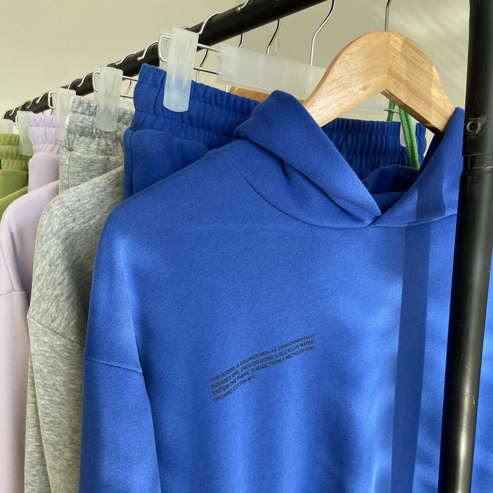 Lightweight Hoodies Track Pant Two Piece Tracksuits Female Sets Hooded Sweatshirts Sweatpants Spring Sweatsuits Casual 210816